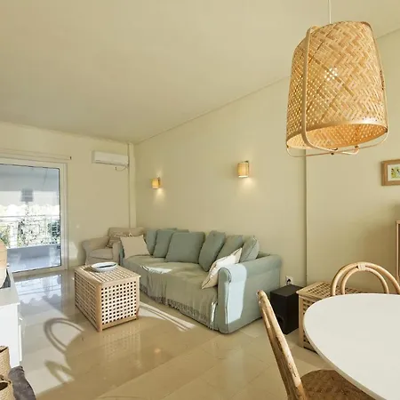 Lucyzen! Stylish Apt, Athenian Riviera, Near Appartement *