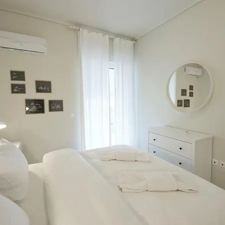 Appartement Lucyzen! Stylish Apt, Athenian Riviera, Near Athene