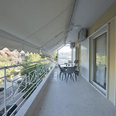 Appartement Lucyzen! Stylish Apt, Athenian Riviera, Near Athene