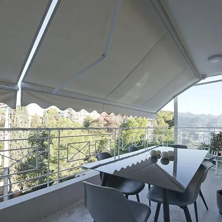 Appartement Lucyzen! Stylish Apt, Athenian Riviera, Near Athene