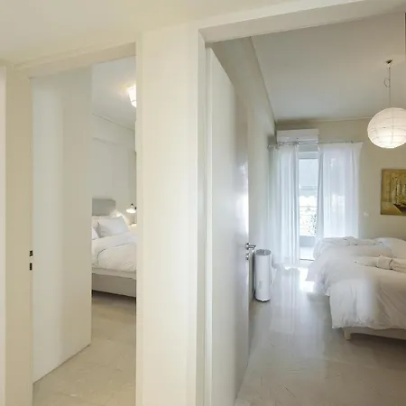 Appartement Lucyzen! Stylish Apt, Athenian Riviera, Near Athene