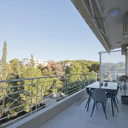Appartement Lucyzen! Stylish Apt, Athenian Riviera, Near Athene