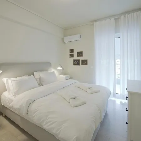Lucyzen! Stylish Apt, Athenian Riviera, Near Appartement *